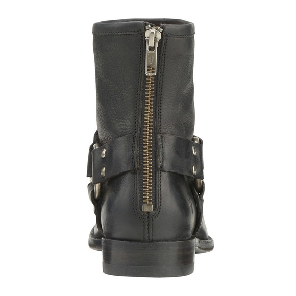 Frye • Vintage Distressed Philip Harness Boots - Picture 7 of 7